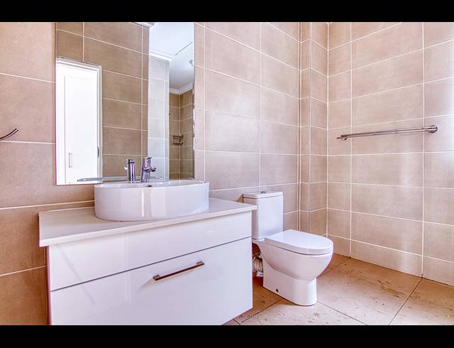 2 BEDROOM APARTMENT RENTED IN RIVONIA